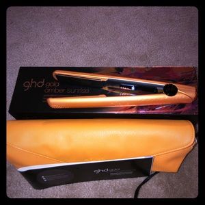 GHD flat iron